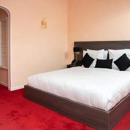 Hotel La Bourse 3*