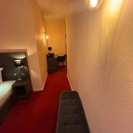 La Bourse Hotel 3*